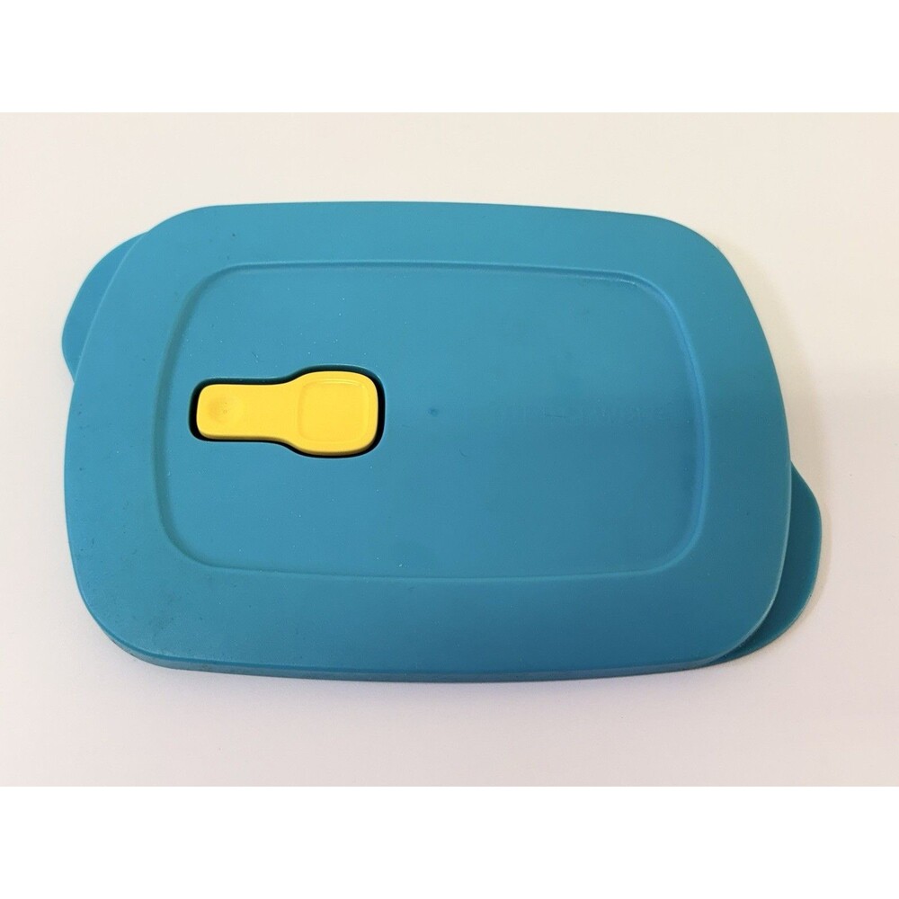 Vintage Tupperware Blue Yellow Vented Replacement Lid 8.5 in X 6 in